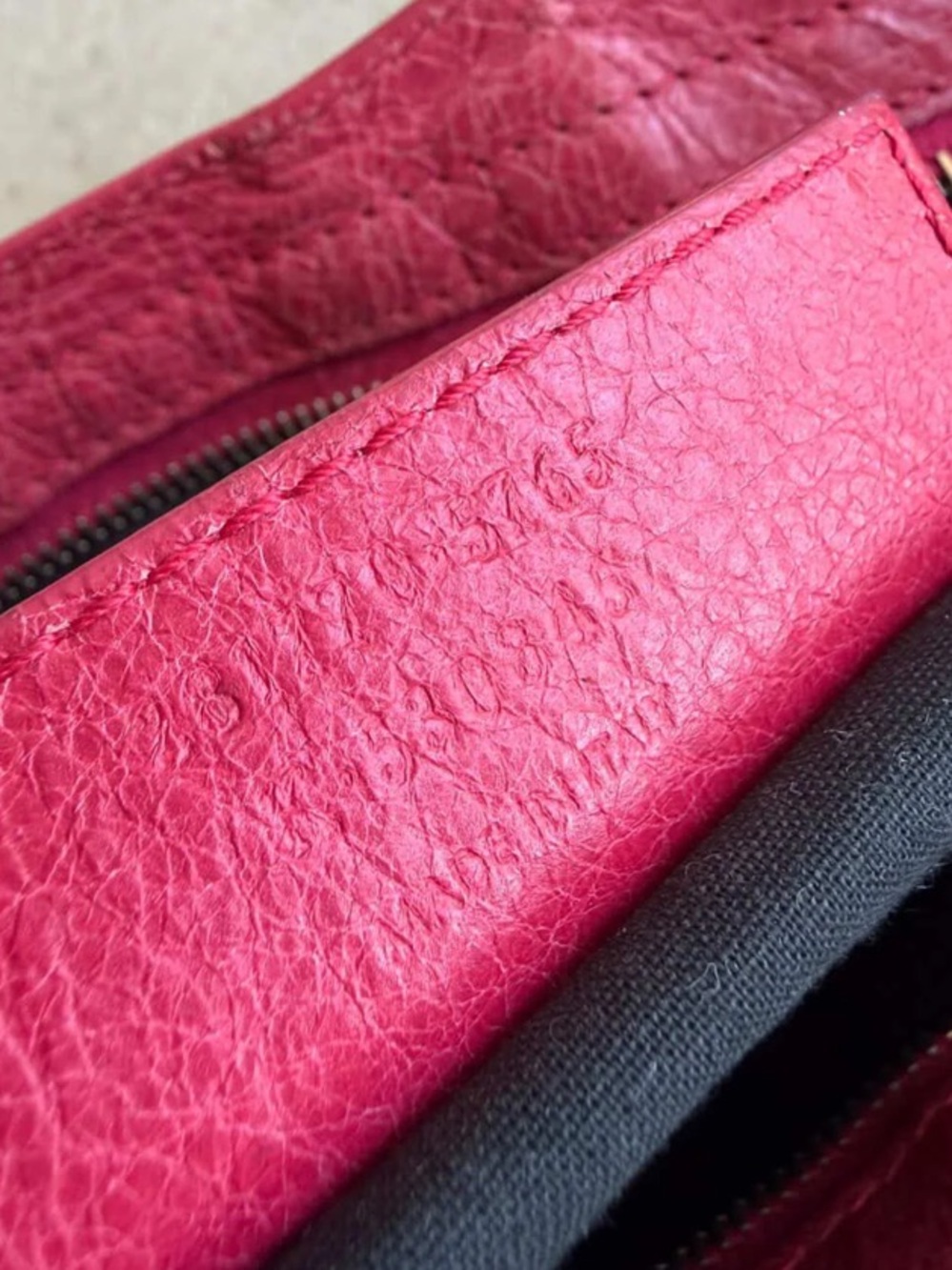 Pink Balenciaga city 2012 Nicolas Ghesquière agneau red rose thulian motorcycle - Picture 5 of 13